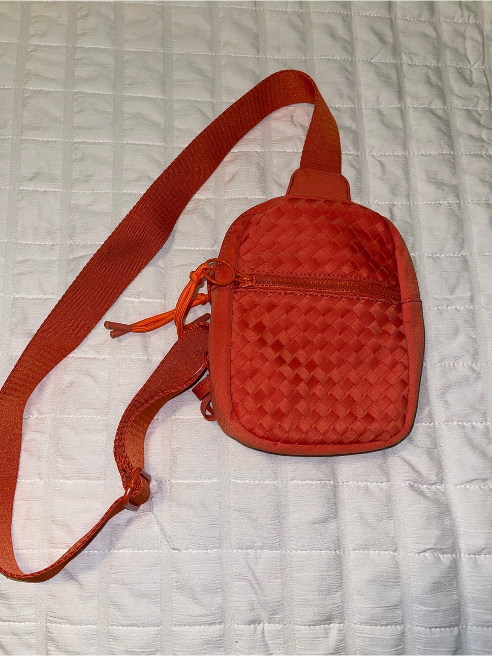 Antik Kraft Woven Crossbody Sling Bag in Bright Orange